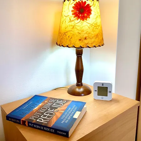 Urban Escape Apartment *